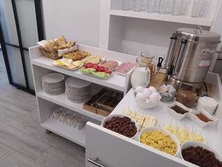 Отели типа «постель и завтрак» Hotel Ticiani 13 Кутаиси-1