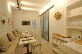 Отели типа «постель и завтрак» Hotel Ticiani 13 Кутаиси-4