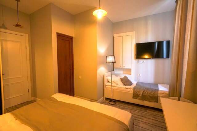 Отели типа «постель и завтрак» Hotel Ticiani 13 Кутаиси-17